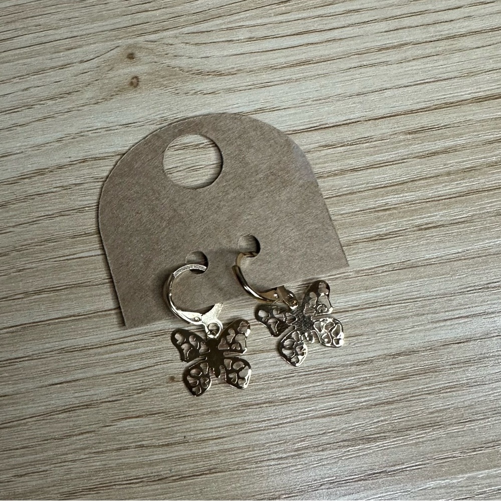 Gold color Butterfly Earrings 1 - Picture 5 of 8